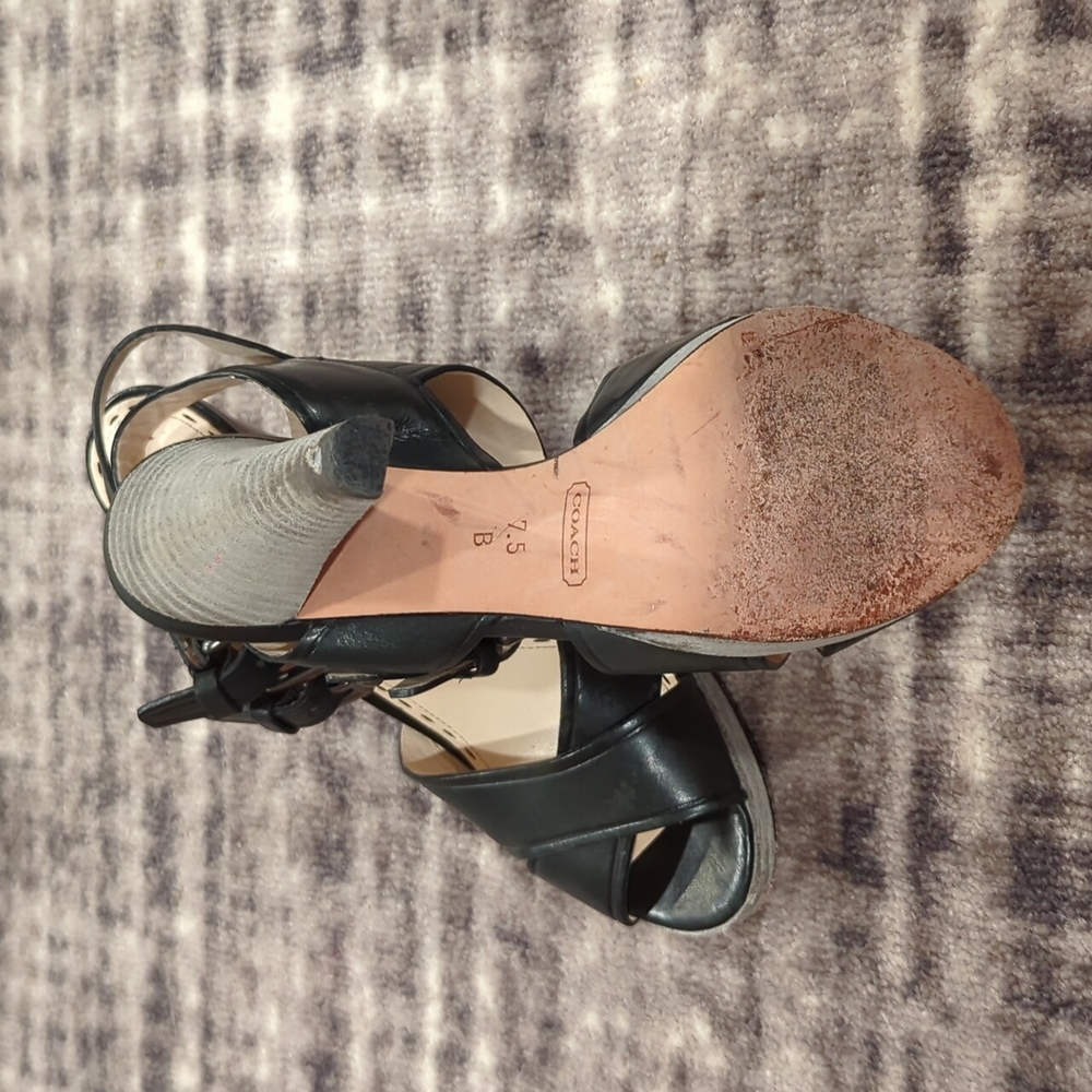 Coach black strappy sandal - Picture 7 of 7